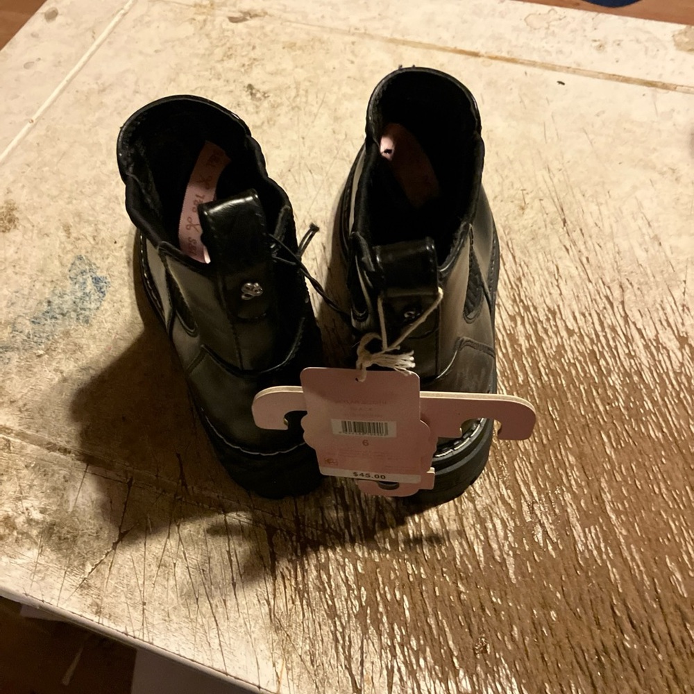 Sam & Libby Black Boots with Pink Accent